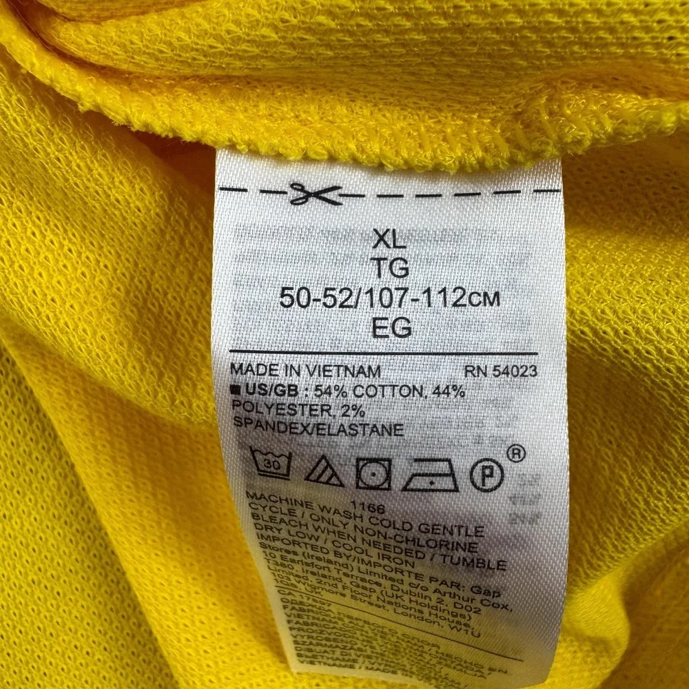 Banana Republic Hoodie Mens XL Yellow Core Temp Lightweight Pullover Jersey NEW